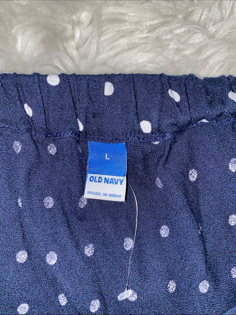 Old Navy Navy and White Polka Dot Skirt - Picture 6 of 7